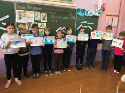 По земле шагает волшебница зима