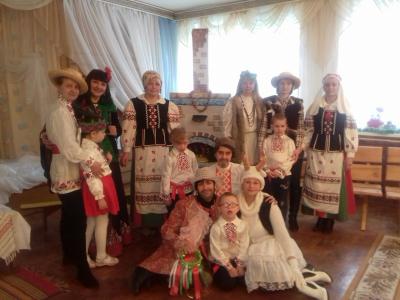 Пришла Коляда, отворяй ворота!