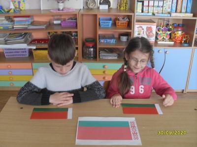 Воспитательное занятие «Знакомство с белорусским флагом»